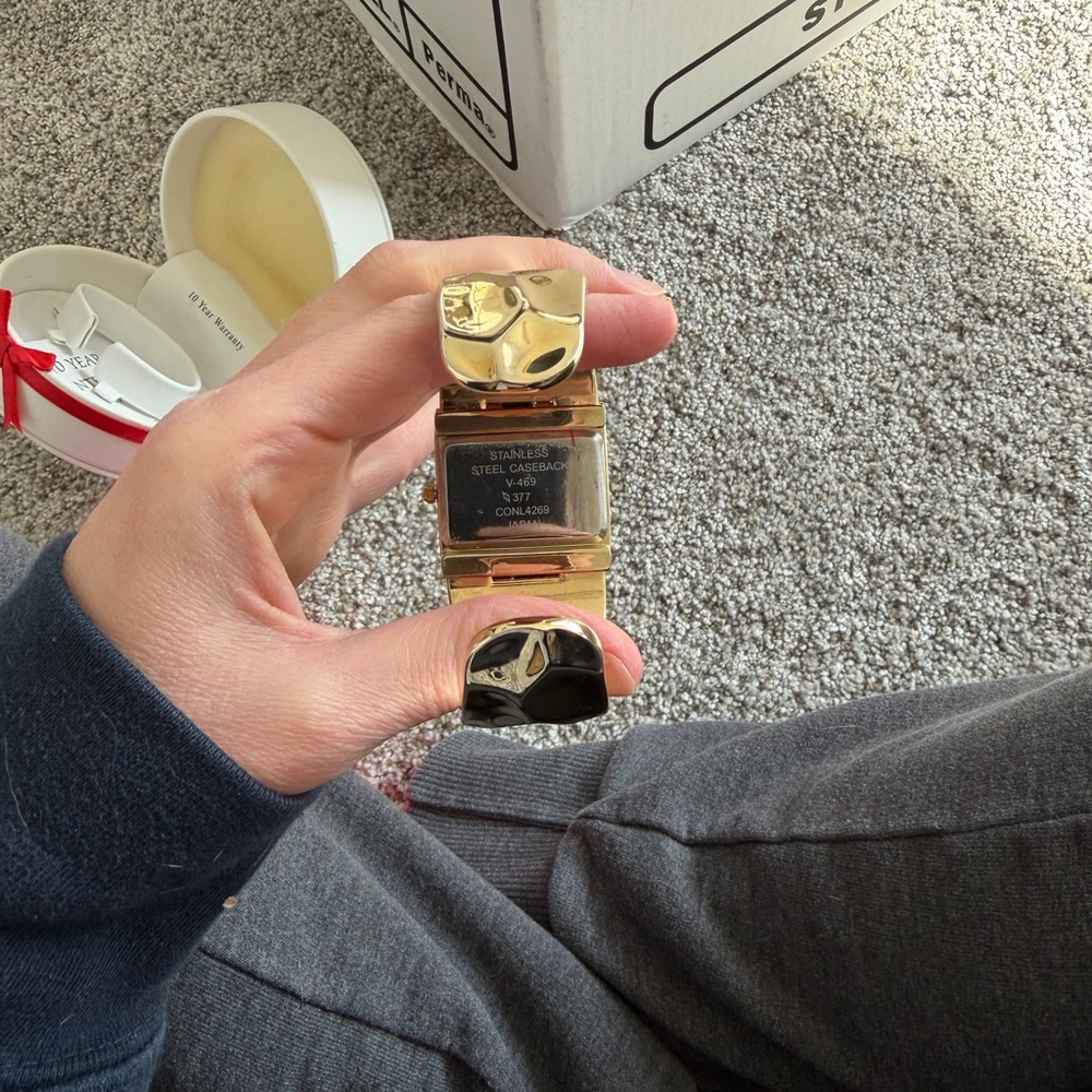 Vintage Gold Watch - Picture 3 of 4